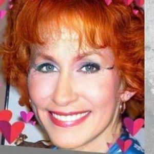 Meet your Posher, Linda